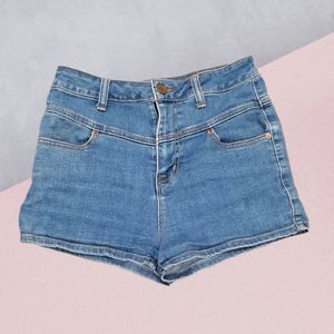 🌷3/$15🌷 BDG Super High Rise Seam Jean Shorts 27 W